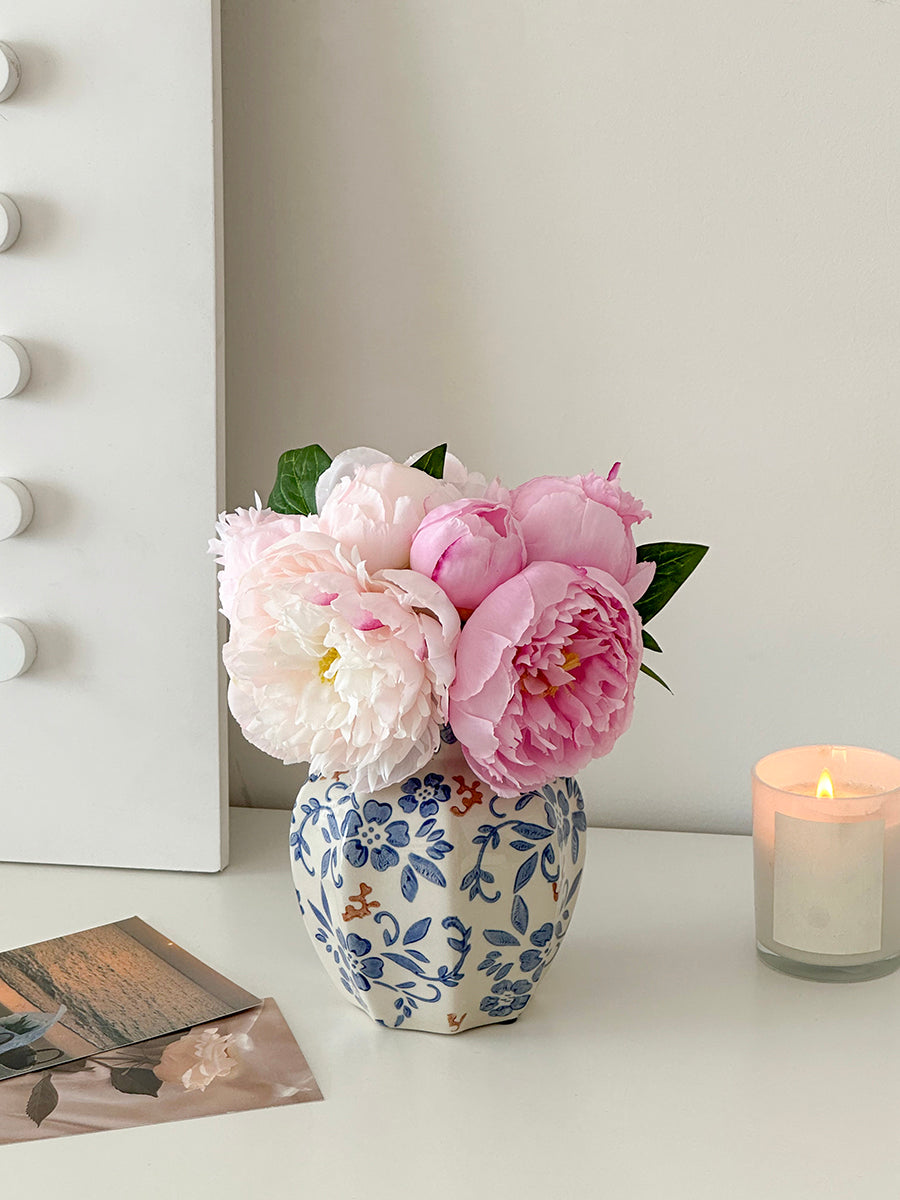 Elegant ceramic vase for flowers and home decor