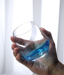 Iceberg-inspired clear glass tumbler for water and cocktails