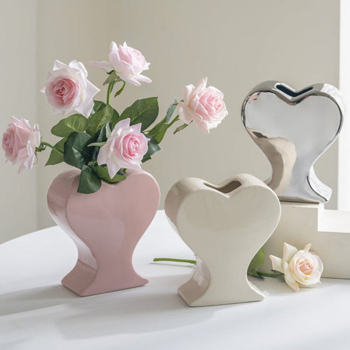Pink heart-shaped ceramic flower vase for home décor