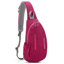 Fekete nylon sling táska több zsebbel