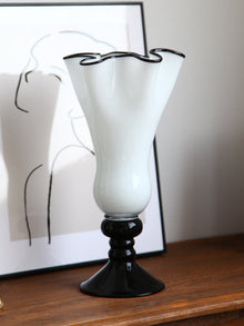 Classic black and white glass flower vase for home decor