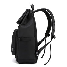 Fekete vízlepergető laptop hátizsák