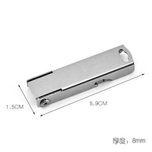 Karabineres EDC multitool csavarhúzóval és sörnyitóval