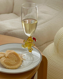 Gingerbread champagne glass with festive 3D gingerbread stem