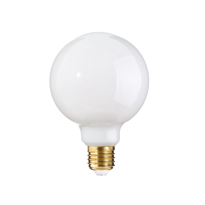 Fehér E27 LED lámpa 6 W teljesítménnyel