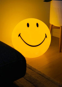 Smile face USB night light with warm glow