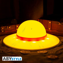 One Piece LED lámpa szalmakalap mintával