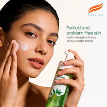 Himalaya Purifying Neem Foaming Face Wash 150ml bottle