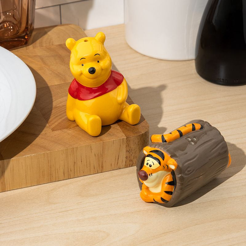 Winnie the Pooh Micimackó és Tigris só-és borsszóró szett-0