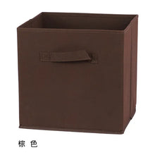Sötétszürke összecsukható négyzet alakú tárolódoboz