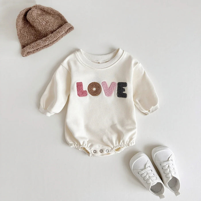 Baba pulóver bodyzáródással és Love mintával