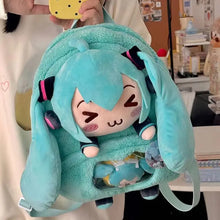 Hatsune Miku plüss hátizsák