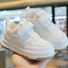 Fehér gyerek sneaker tépőzáras pánttal