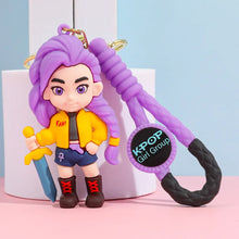 KPop ihletésű figurás kulcstartó