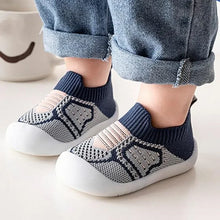 Sötétkék csúszásgátló sneaker zokni gyerekeknek