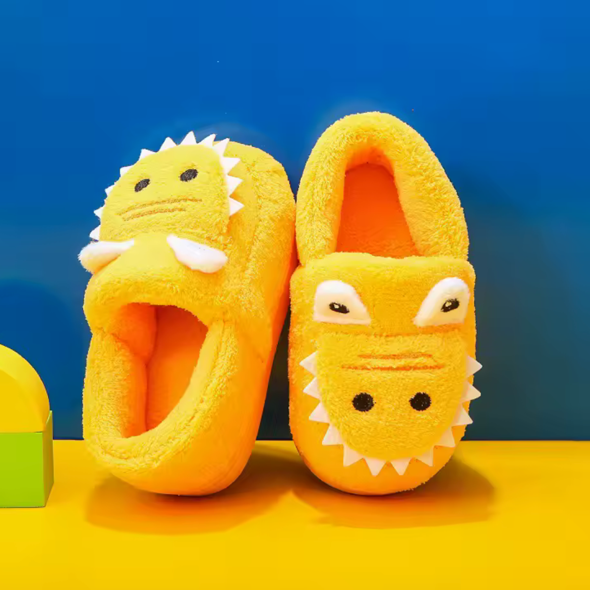 Kék dinoszauruszos gyerekpapucs