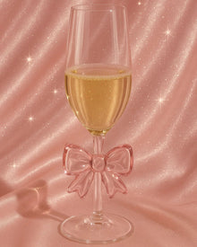 Pink bow 300ml wine glass with decorative glass bow detail