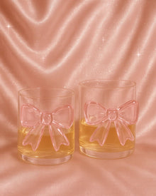 Pink bow 300ml wine glass with decorative glass bow detail