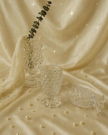 Mermaid tail glass wine tumbler with 220ml capacity