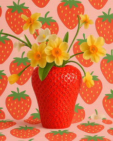 Pink strawberry-shaped ceramic flower vase for home decor