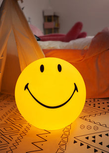 Smile face USB night light with warm glow