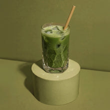 Bio vaníliás matcha tea csomagolásban