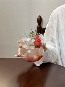 Bubble-shaped clear glass coffee cup