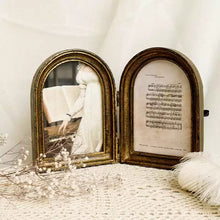 Classic 5-piece vintage wall art set for elegant home decor