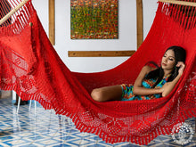 Chinandega Deluxe L-bar cotton hammock with handmade decorative fringe