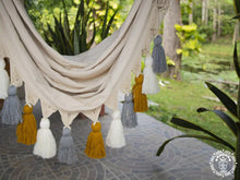 Tunja XL Colombian hammock chair with tassel details