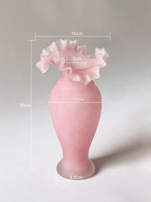Matt pink mermaid tail glass flower vase