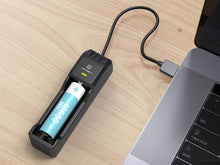Fekete Techancy MM5421 USB-s akkumulátortöltő