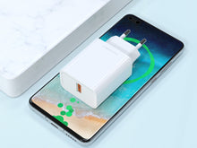 Fehér Techancy TA2779 QC3.0 18 W USB töltő