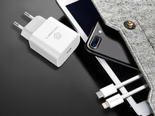 Fehér Techancy USB-C PD 18 W töltő Lightning kábellel
