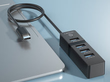 Fekete Techancy KT2905 USB-C hub 4 USB-porttal