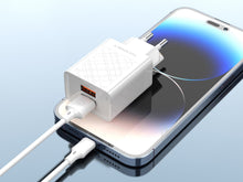 Fehér Techancy dupla USB töltő kábelkészlettel